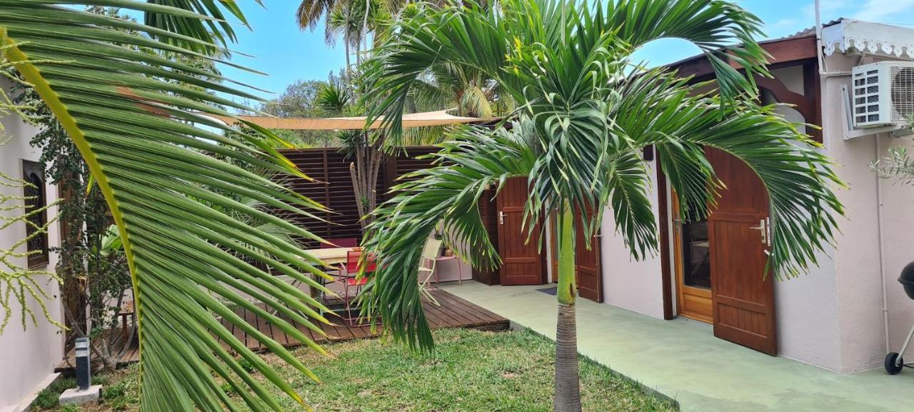 Bungalow De Charme Vila La Saline Les Bains Exterior foto
